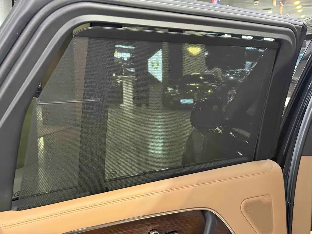 Range Rover 2024 3.0 L6 400PS Creation Extended Edition