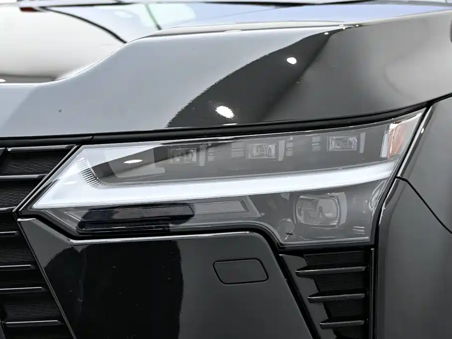 Lexus GX 2024 Peak Edition