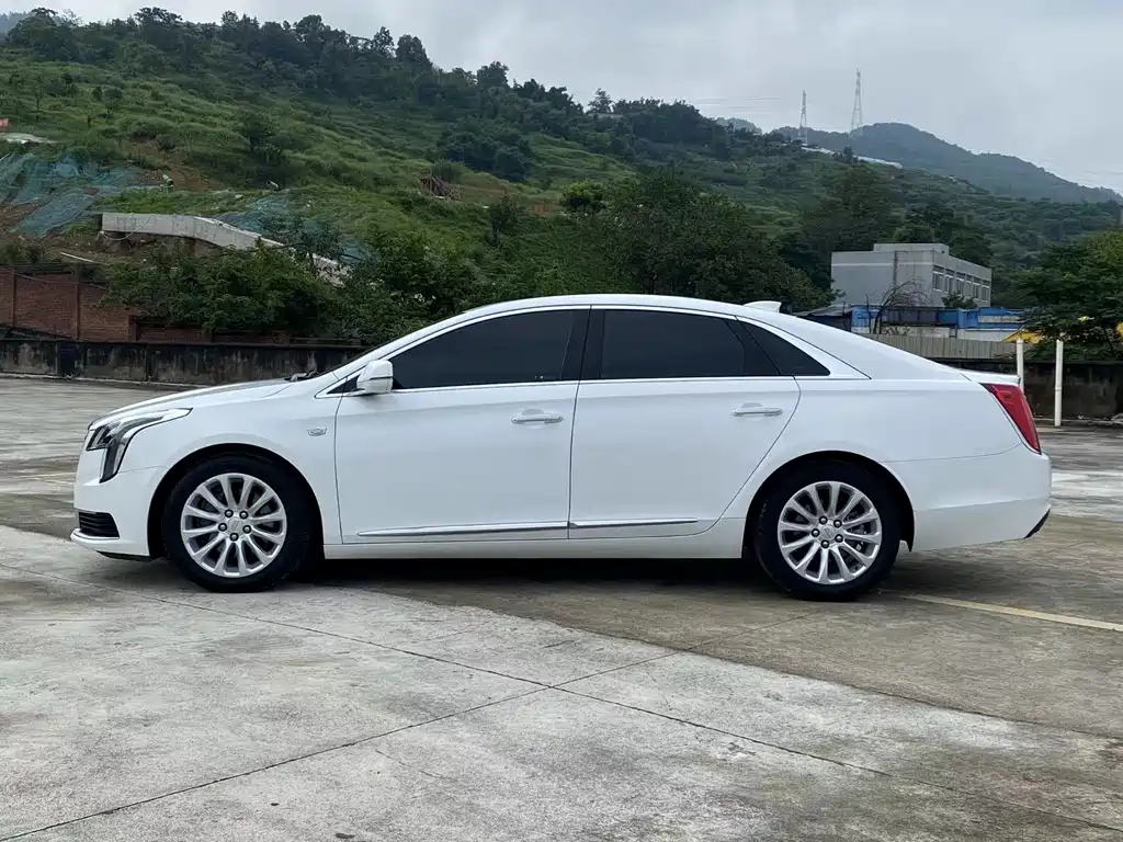 Cadillac XTS 2018 28T Tech Edition