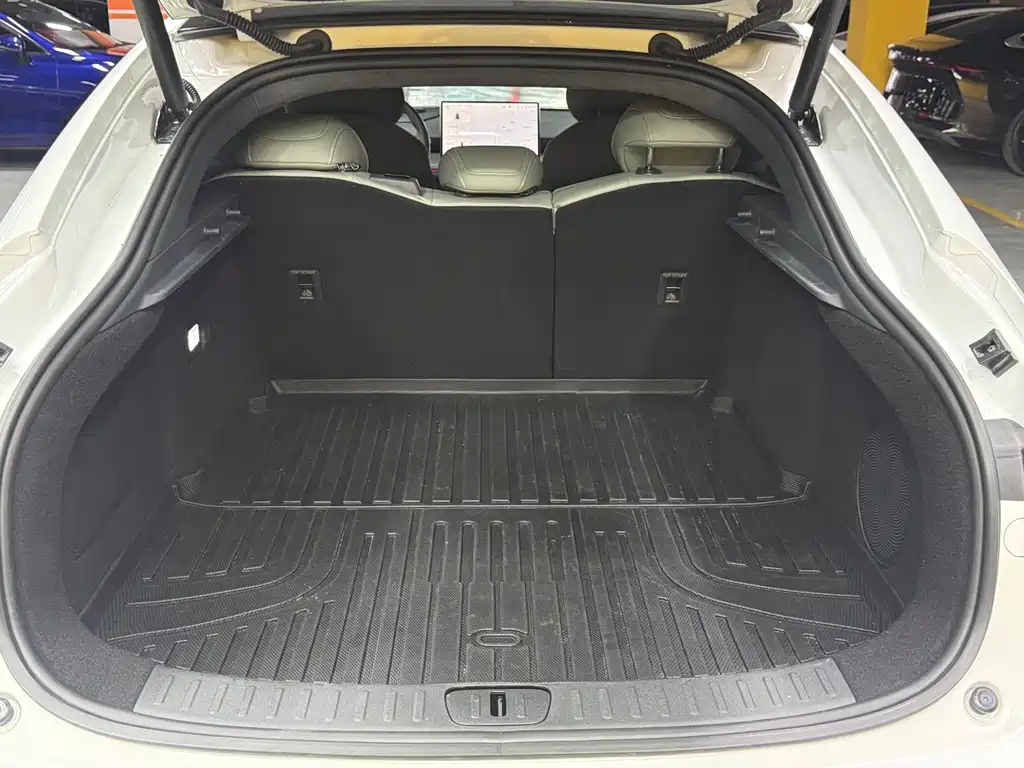 Changan Qi Yuan A07 2024 Edition Pure Electric Zhen Xiang Version 710 Flagship Model