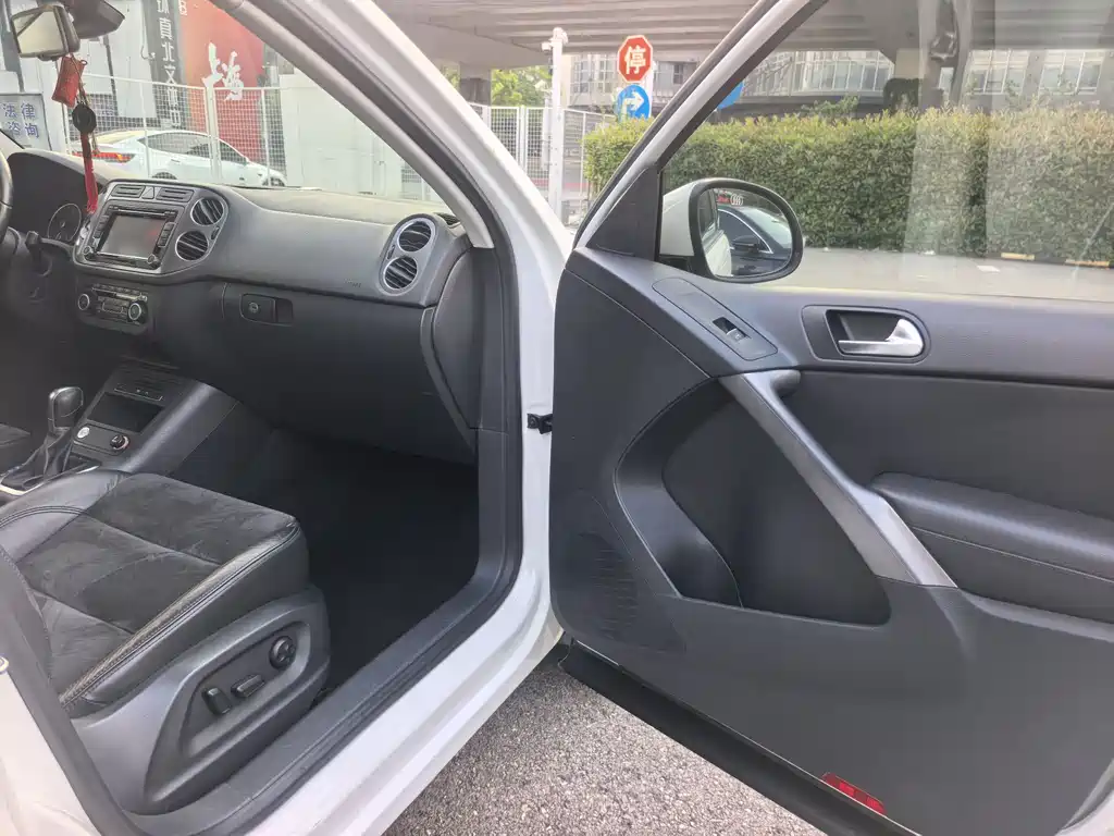 Tiguan 2012 2.0 TSI Automatic 4x4 Flagship Edition