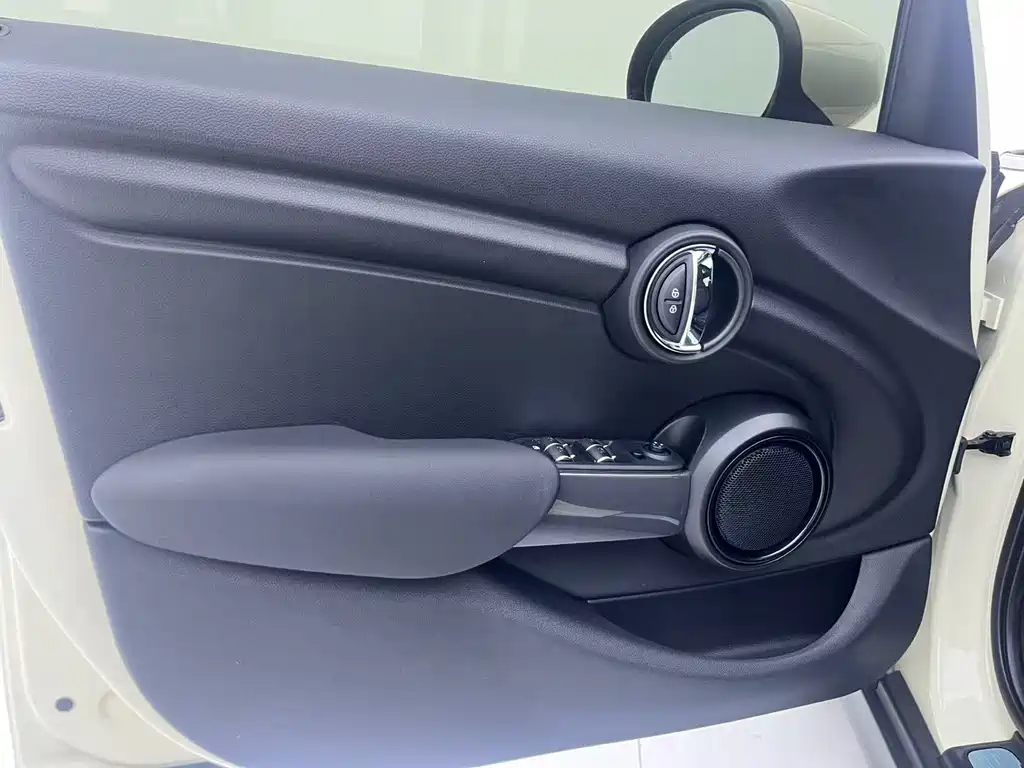 MINI 2020 1.5T ONE 5-Door Edition