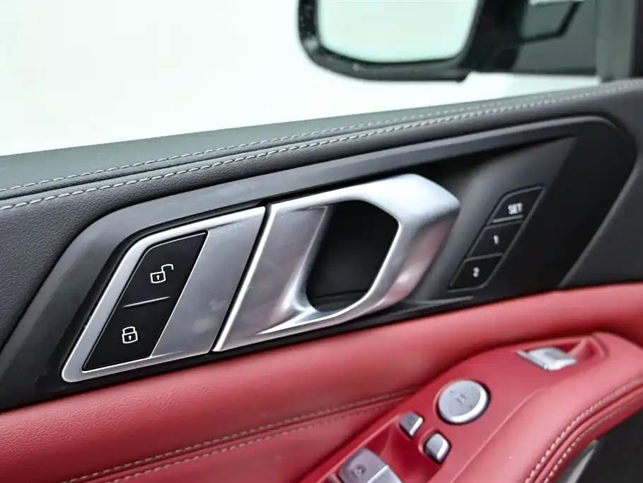 BMW X5 2023 xDrive 30Li M Sport曜夜 Package尊享 Edition