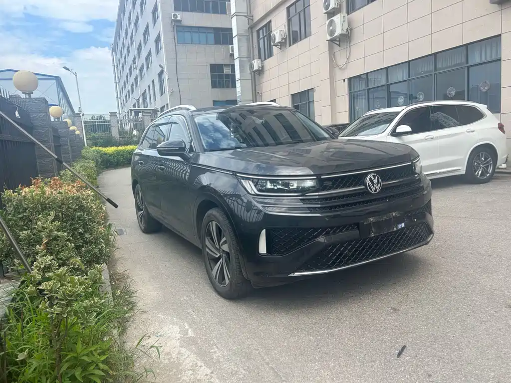 Lantian 2023 Model 380TSI All-Wheel Drive R-Line Touring Edition