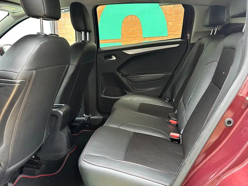 Citroën C3-XR 2015 1.6L Automatic Pioneer Edition