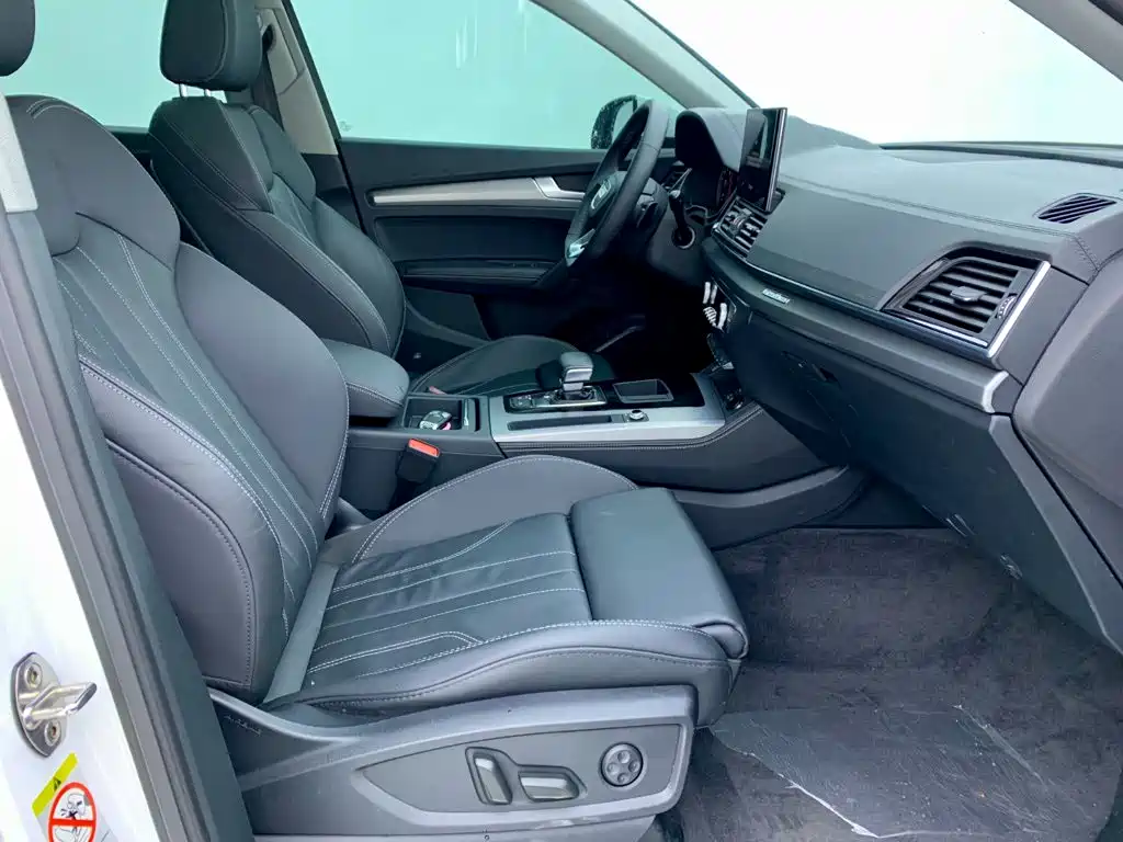 Audi Q5L 2022 40T Fashion Elegance Edition