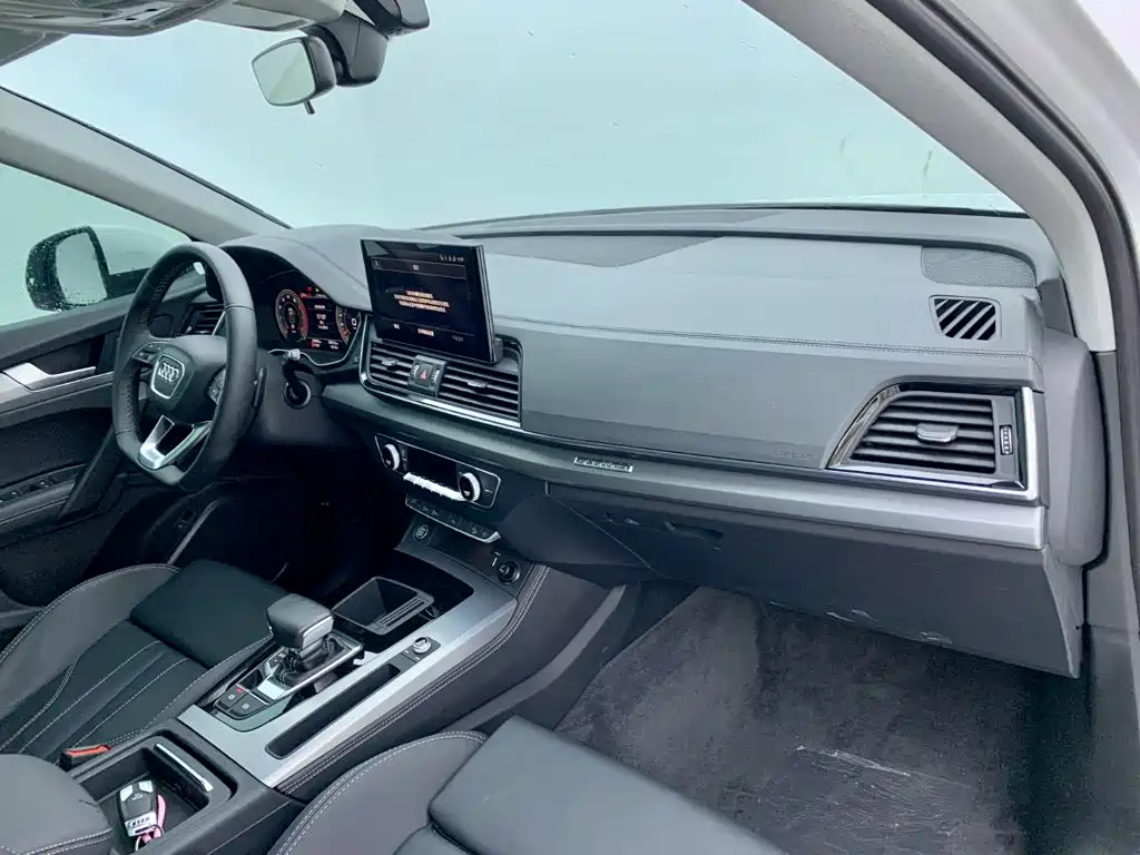 Audi Q5L 2022 40T Fashion Elegance Edition