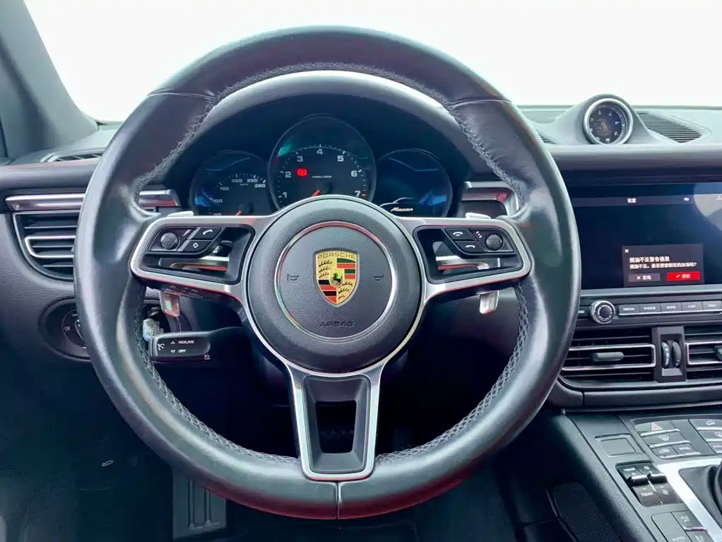 Macan 2020 2.0T