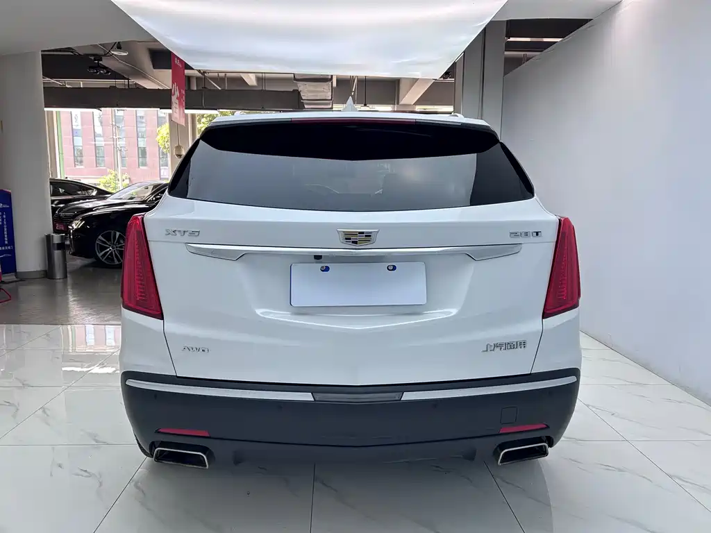 Cadillac XT5 2018 28T AWD Luxury Edition