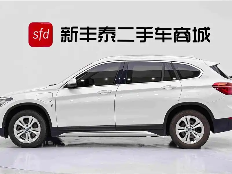 BMW X1 New Energy 2019 xDrive25Le mileage upgraded version