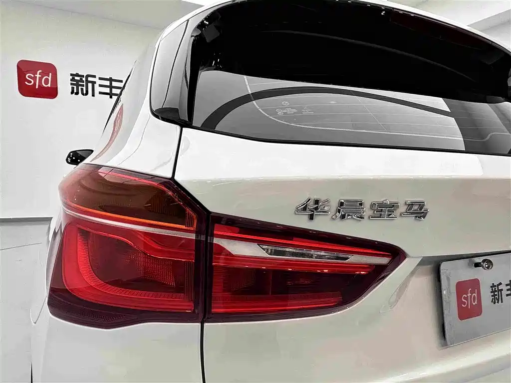 BMW X1 New Energy 2019 xDrive25Le mileage upgraded version