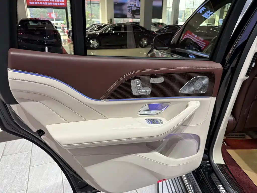 Maybach GLS 2021 GLS 600 4MATIC Lelü Version