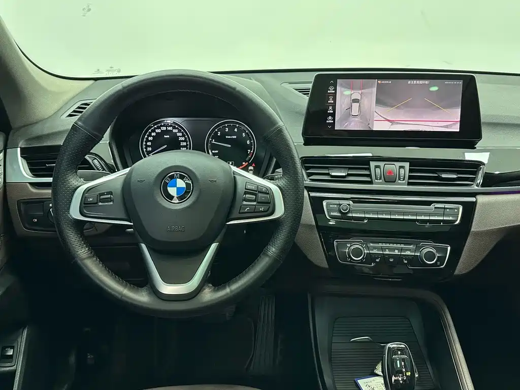 BMW X1 2022 sDrive20Li Fashion Edition