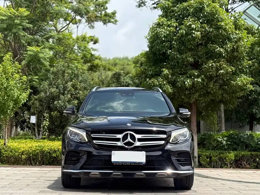 Mercedes GLC 2017 GLC 260 4MATIC Luxury Edition
