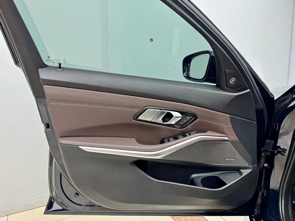 BMW 3 Series 2020 325Li M Sport Nightshade Package