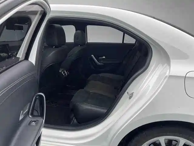 Mercedes-Benz A-Class 2021 A 200 L Sport Sedan Fashion Edition