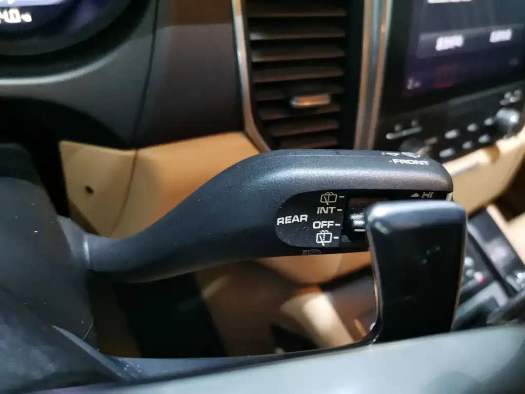 Macan 2.0T 2017 Model