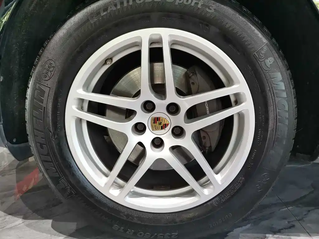 Macan 2.0T 2017 Model