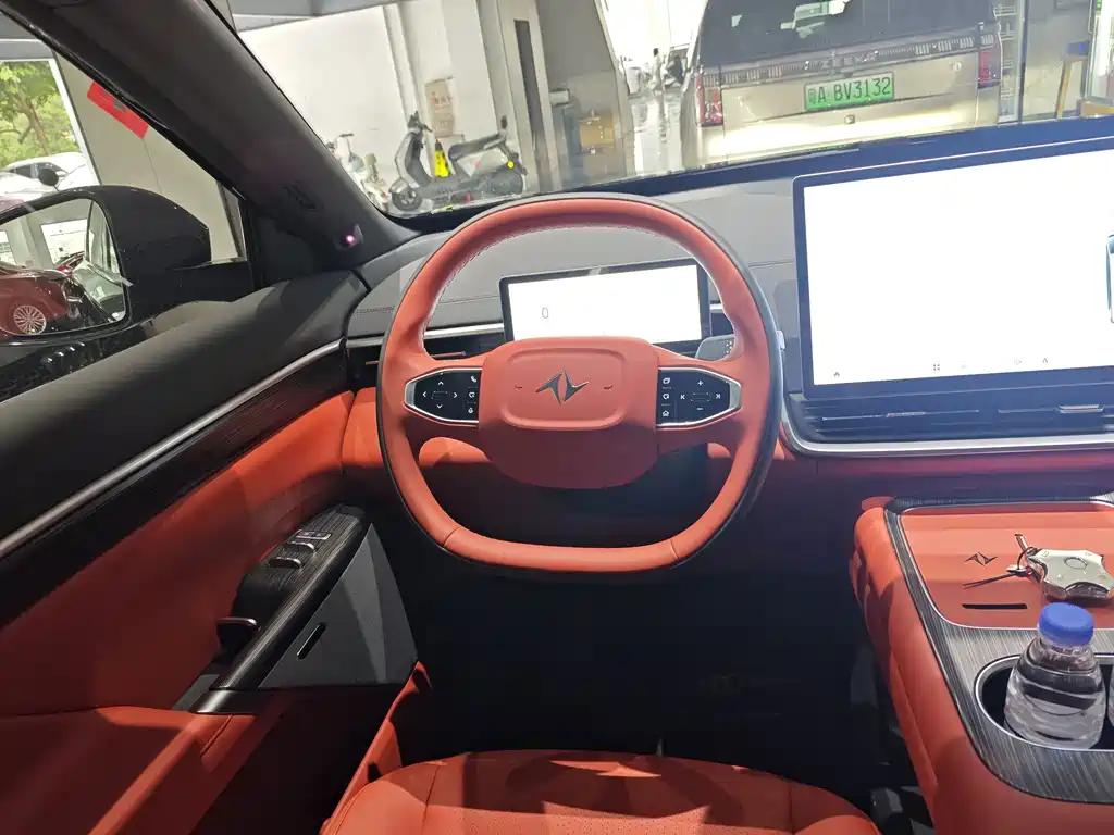 eπ008 2024 6-seat range-extended version
