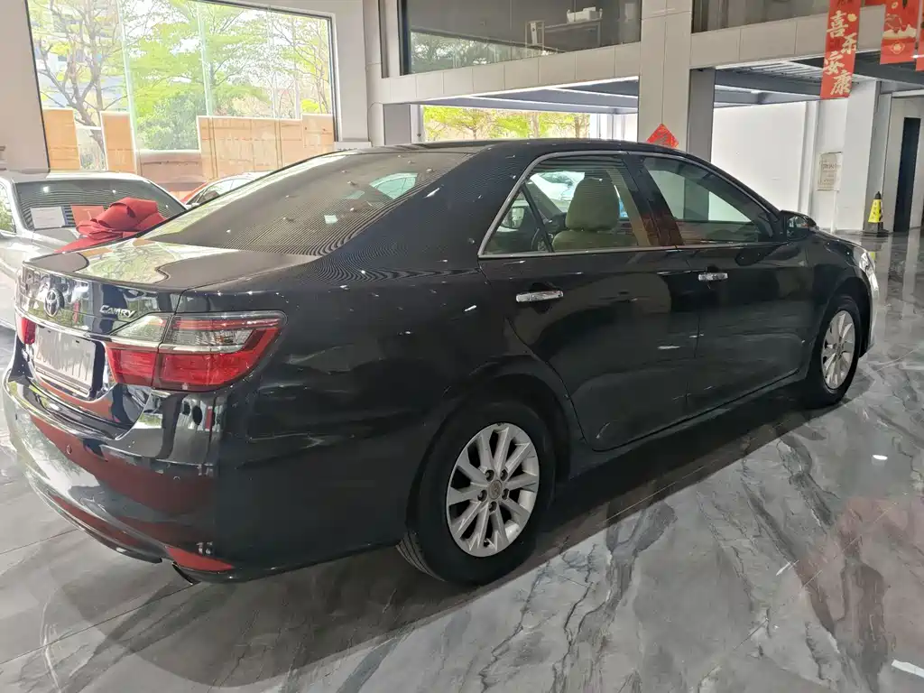Camry 2015 2.0E Elite Edition
