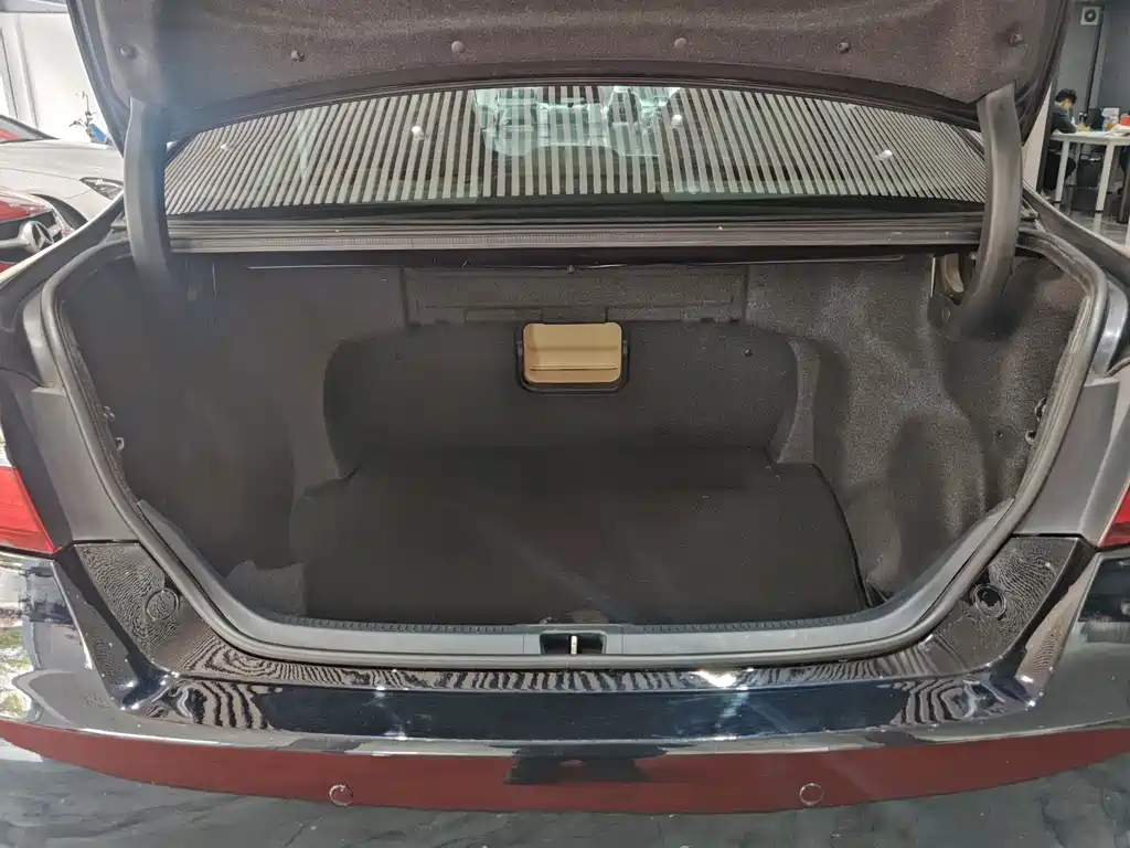 Camry 2015 2.0E Elite Edition