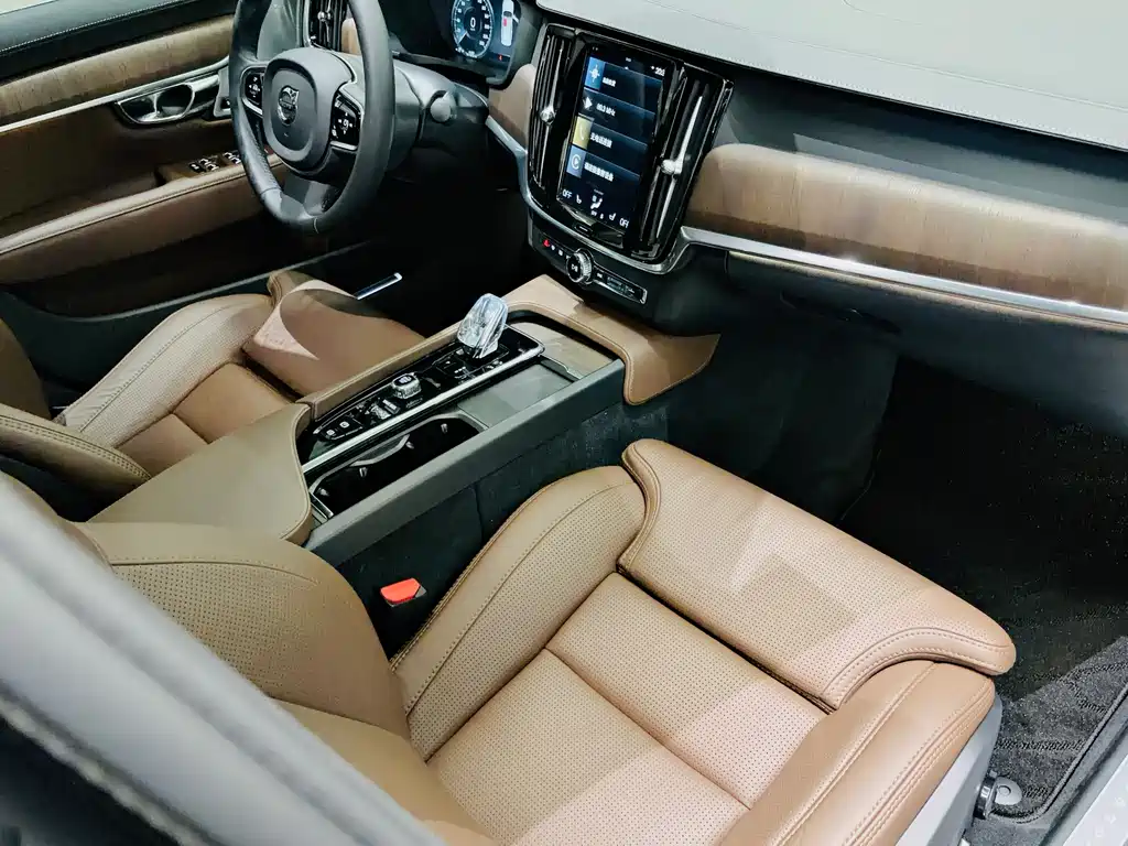 Volvo S90 2021 B5 Intelligent Luxury Edition