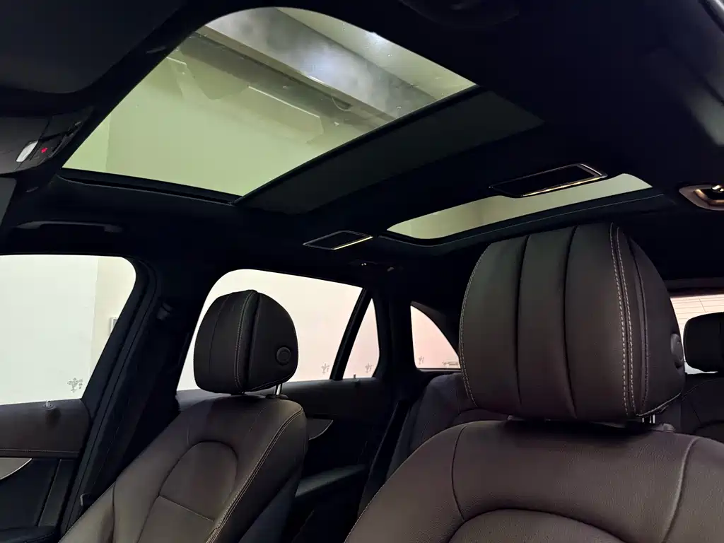 Mercedes-Benz GLC 2021 GLC 260 L 4MATIC Dynamic Edition