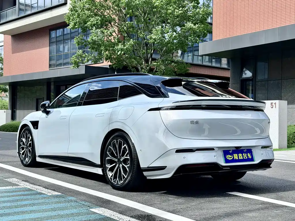 Jiaze 007 GT 2025 Edition 4WD Intelligent Driving Version 75kWh