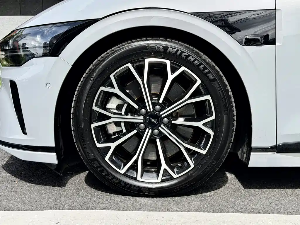 Jiaze 007 GT 2025 Edition 4WD Intelligent Driving Version 75kWh