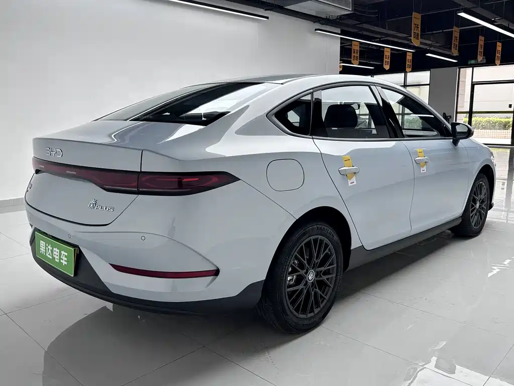 Qin Plus 2025 EV Intelligent Driving Edition 510KM Advance Model