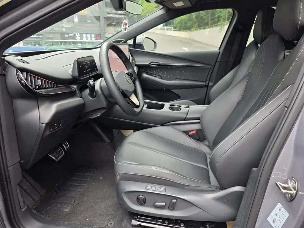 Volkswagen ID.6 2025款 Ultra