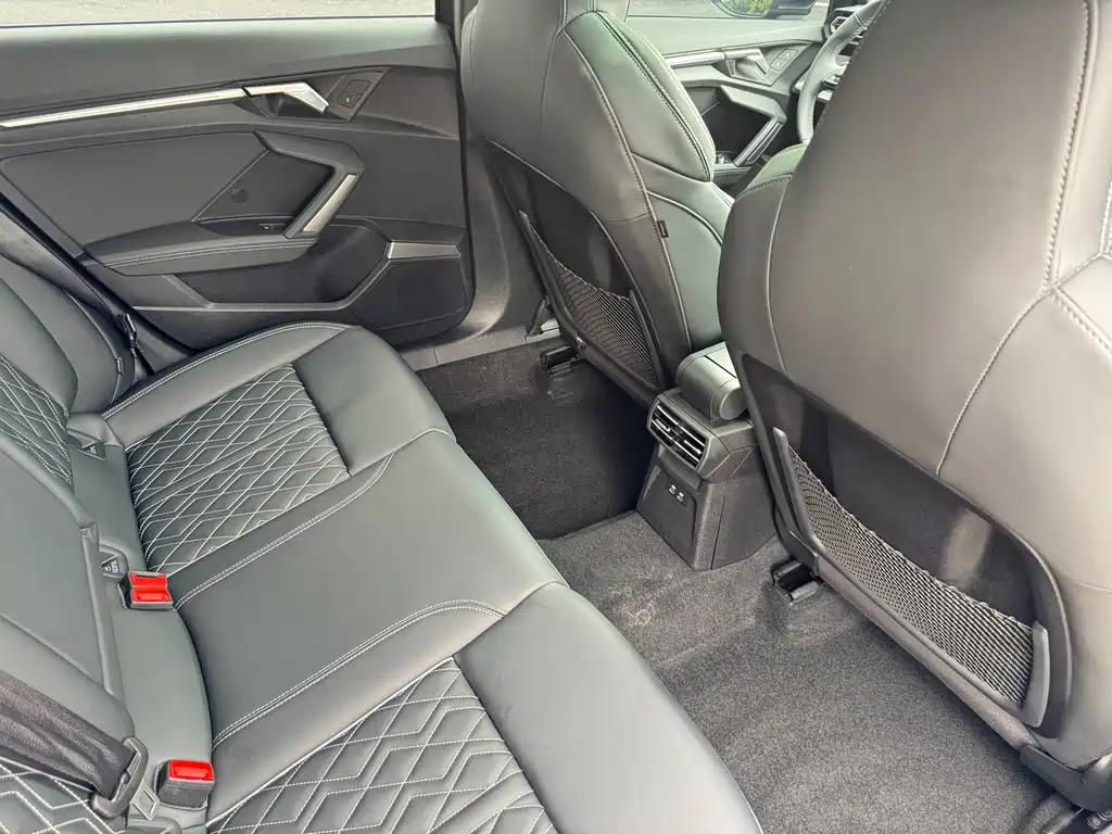Audi A3 2025 model A3L Limousine 35 TFSI Prestige Edition