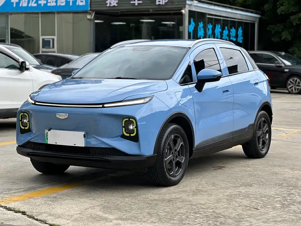 Geely Geometry E Firefly 2023 320KM 5-seater
