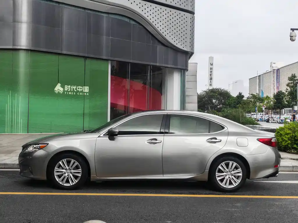 Lexus ES 2014 250 Elite Edition