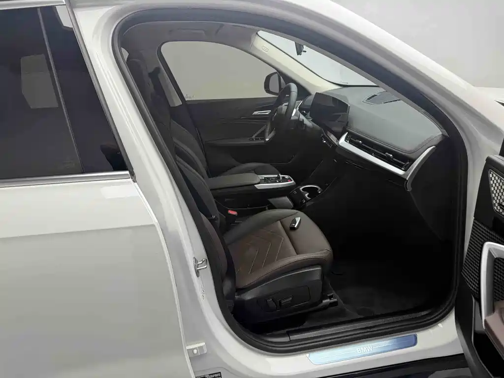 BMW X1 2024 sDrive25Li xDesign Package