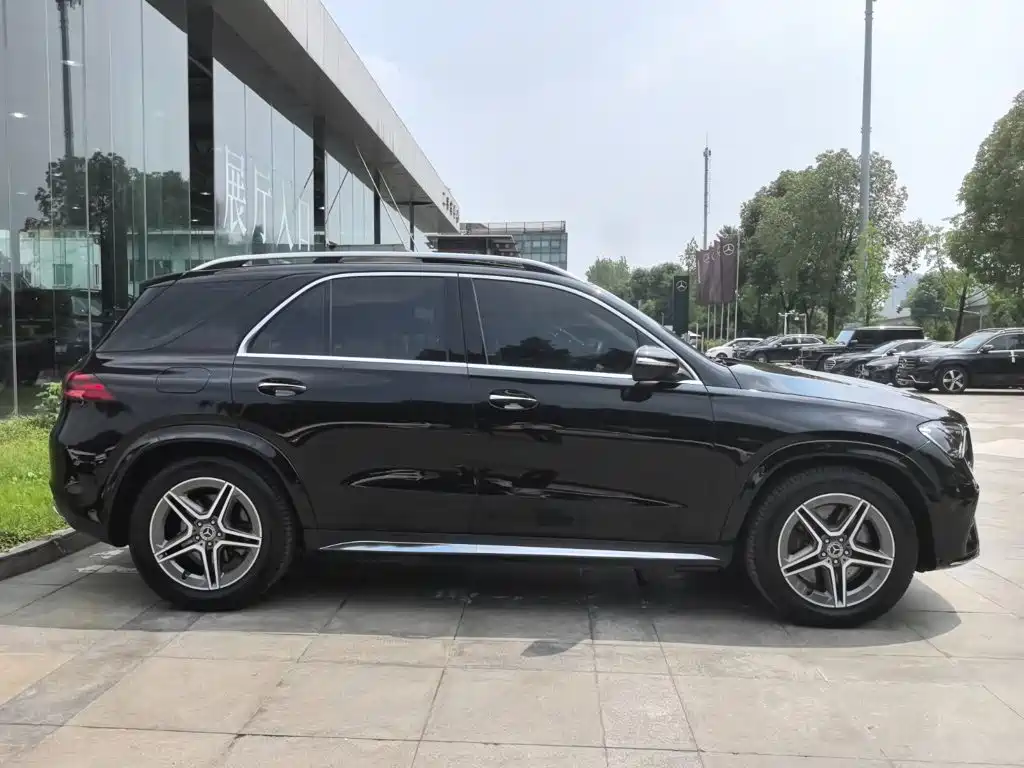 Mercedes-Benz GLE Import 2024 Model GLE 450 4MATIC Fashion Edition