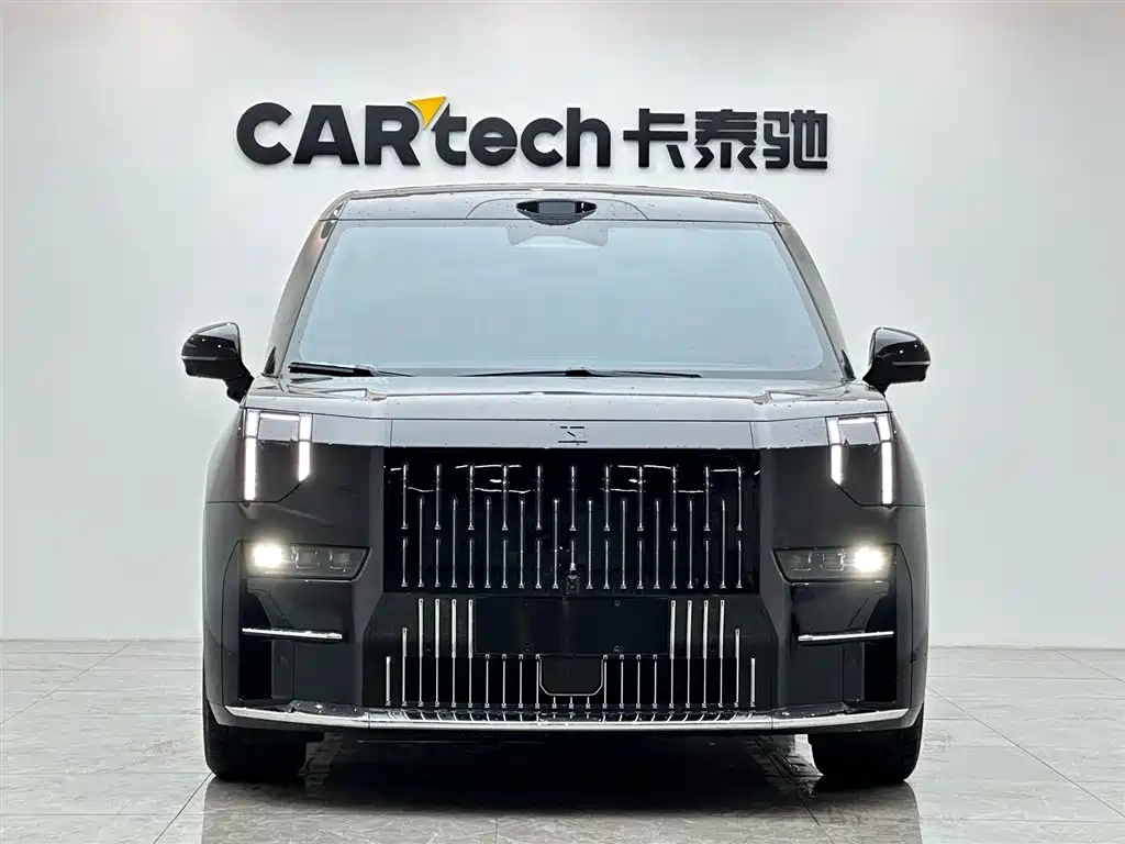 Jizhe 009 2024 7-seat Passage Edition Four-wheel Drive 108kWh