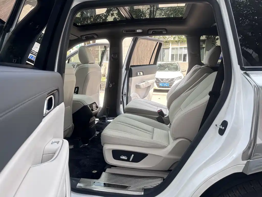 Ideal ONE 2020 Model, Extended Range 6-Seat Edition