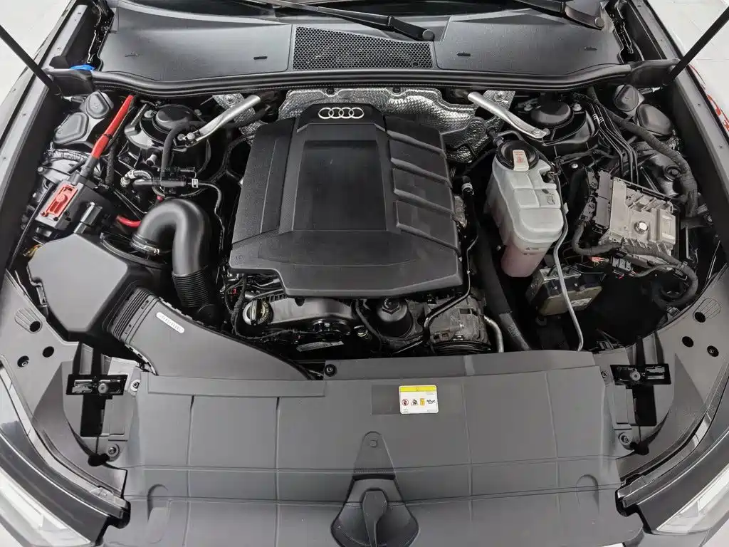 Audi A6L 2022 40 TFSI Luxury Dynamic Edition