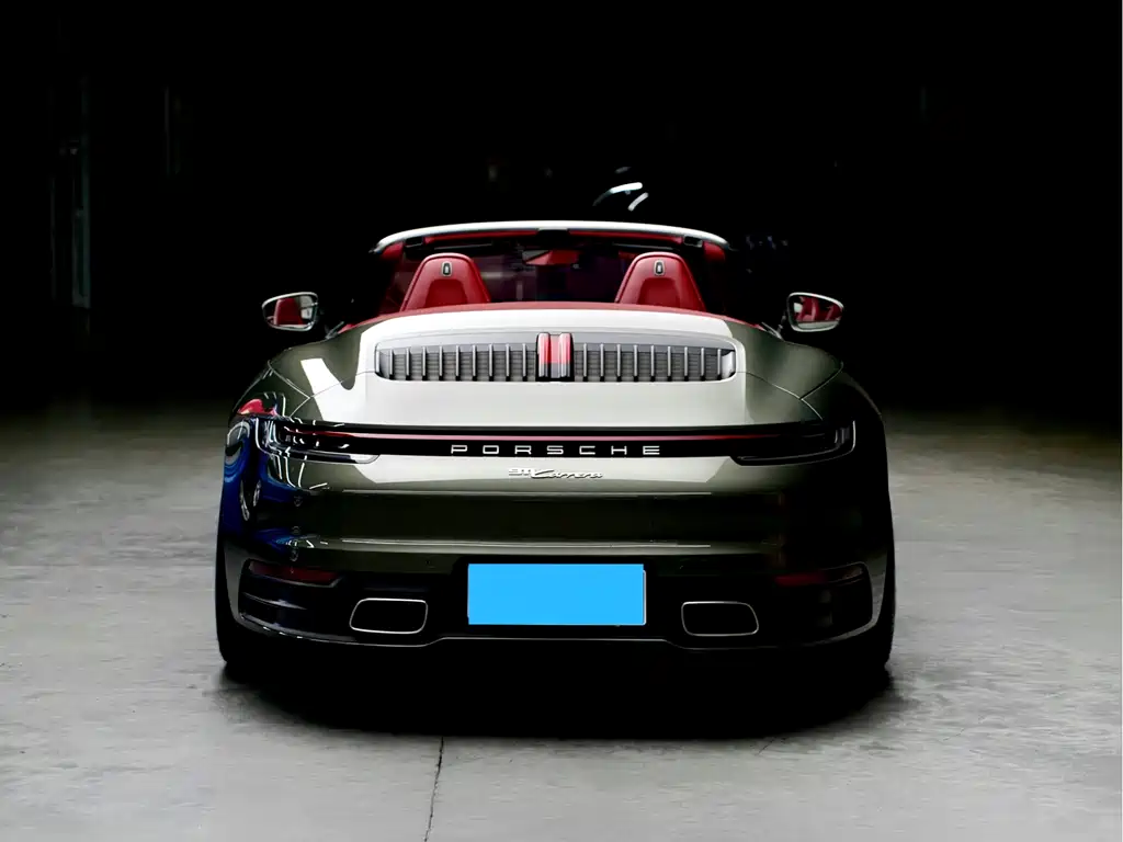 Porsche 911 Carrera Cabriolet 3.0T 2020 Model