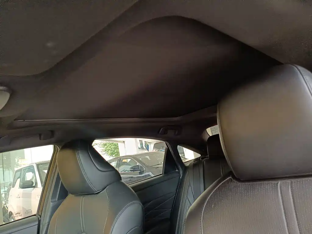 Asia Dragon 2019 2.5L Touring Prestige Edition National V