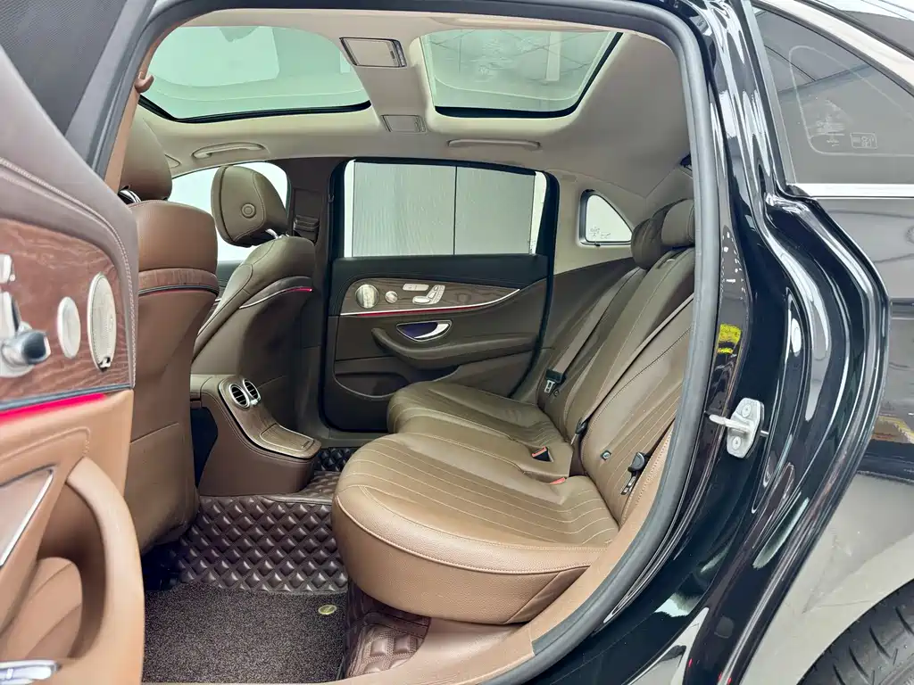 Mercedes-Benz E-Class 2022 Facelift E 300 L Luxury Edition