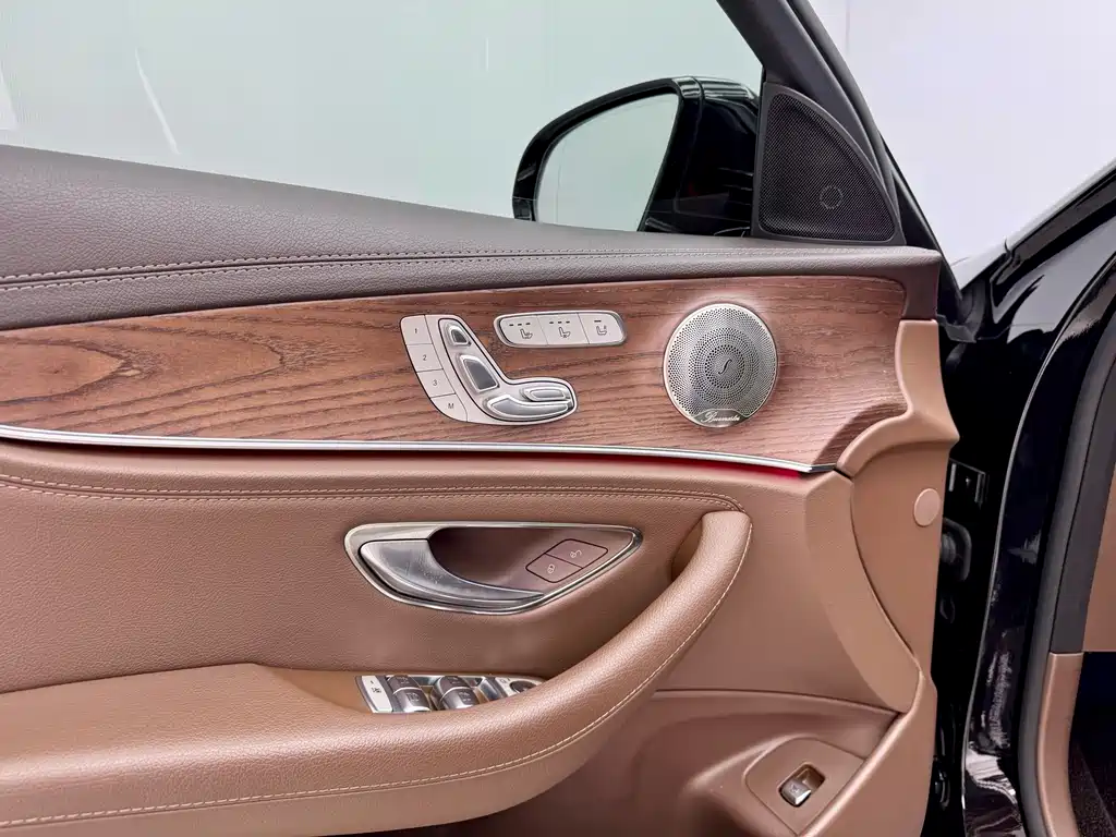 Mercedes-Benz E-Class 2022 Facelift E 300 L Luxury Edition
