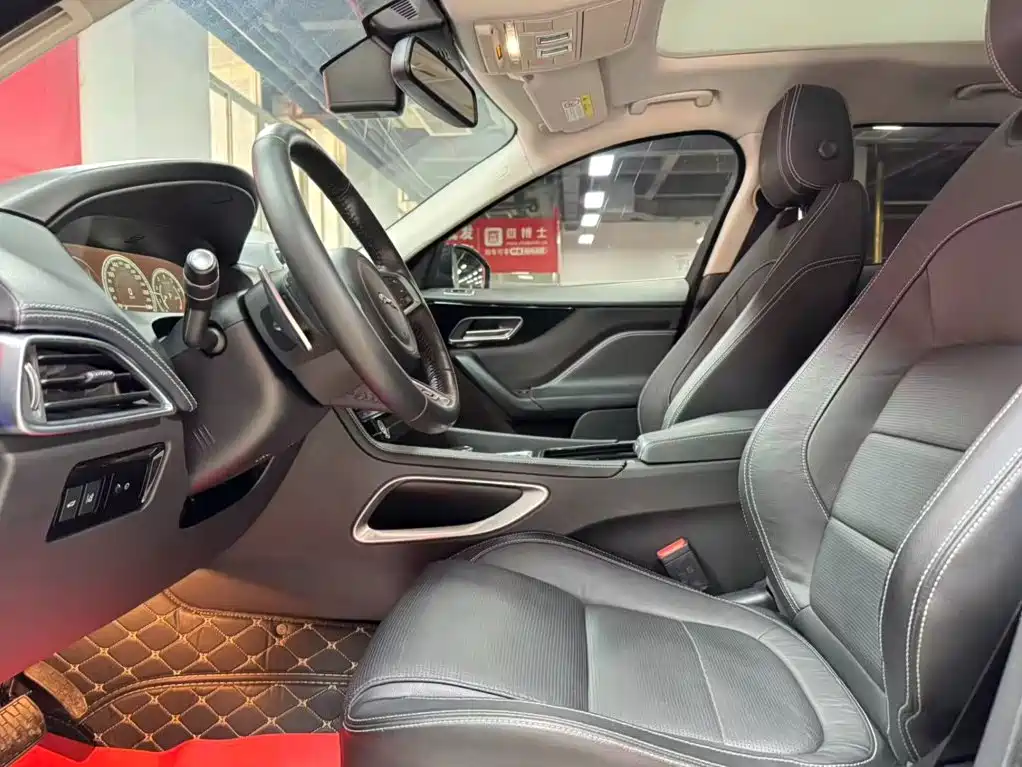 Jaguar F-PACE 2019 2.0T All-Wheel Drive R-Sport Sport Edition