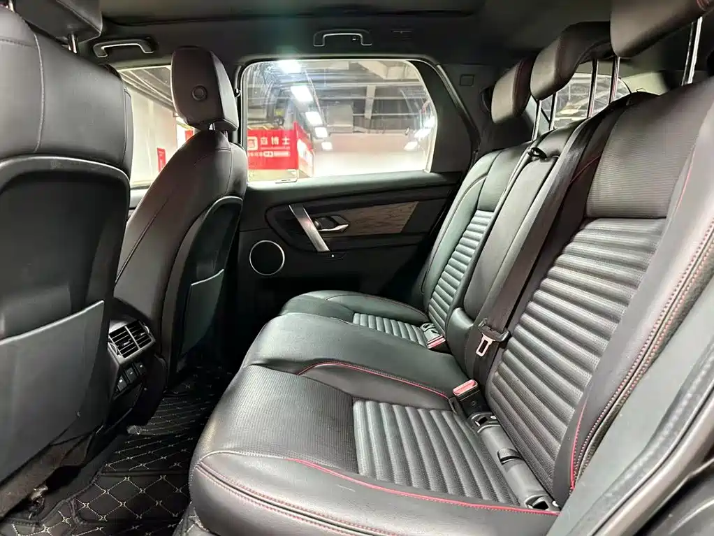 Discovery Sport 2022款 Facelift 249PS R-Dynamic SE Performance Tech Edition 5-seater