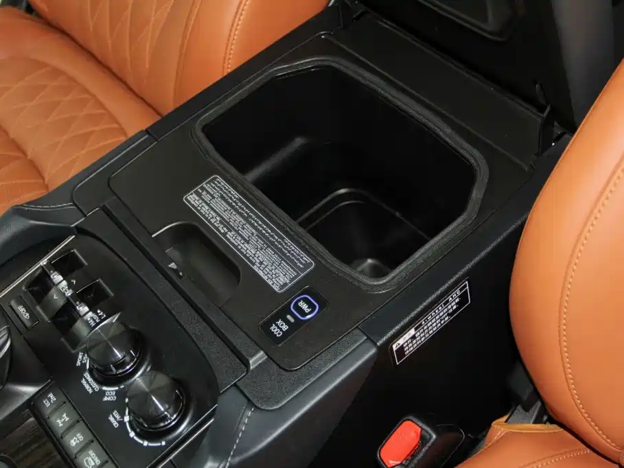 Lexus LX 2019 570 Peak Special Edition