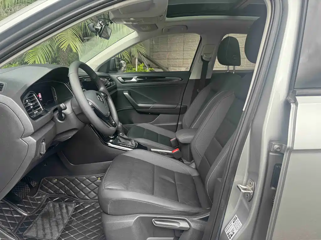 T-ROC 2020 280TSI DSG Two-wheel Drive Comfort Edition