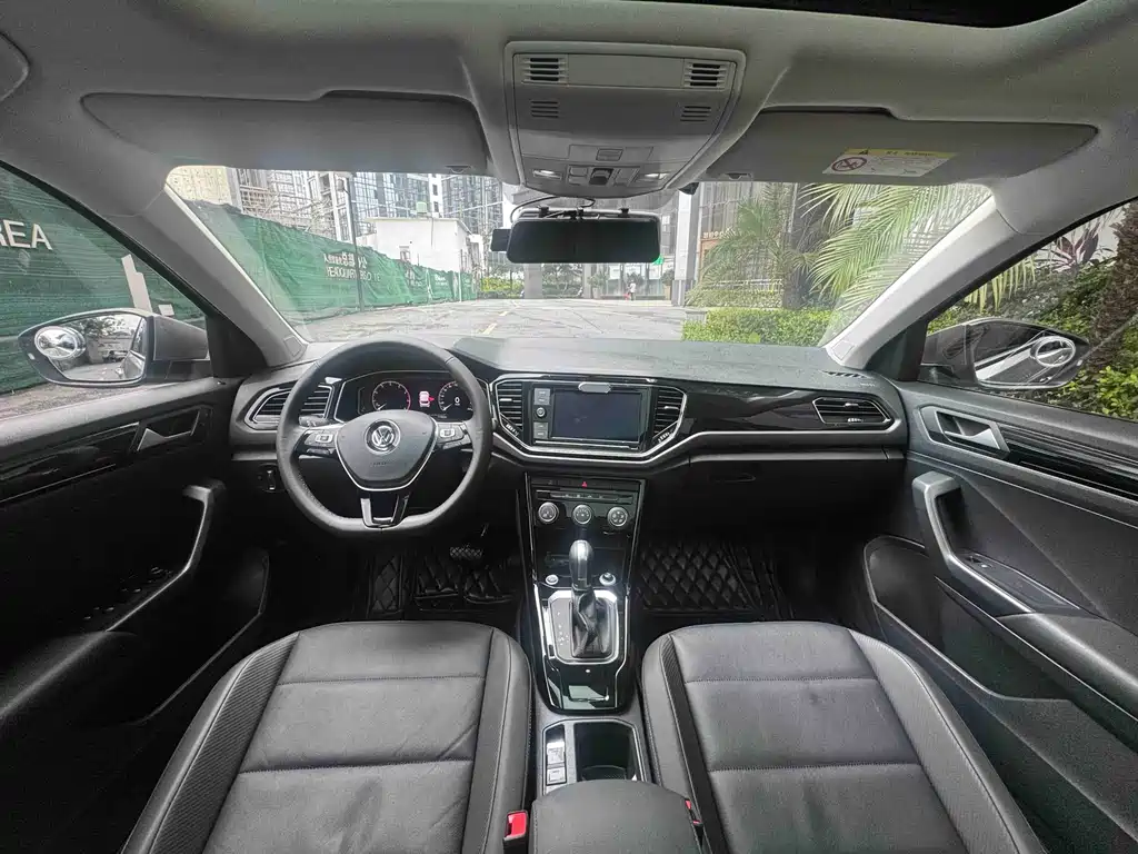 T-ROC 2020 280TSI DSG Two-wheel Drive Comfort Edition