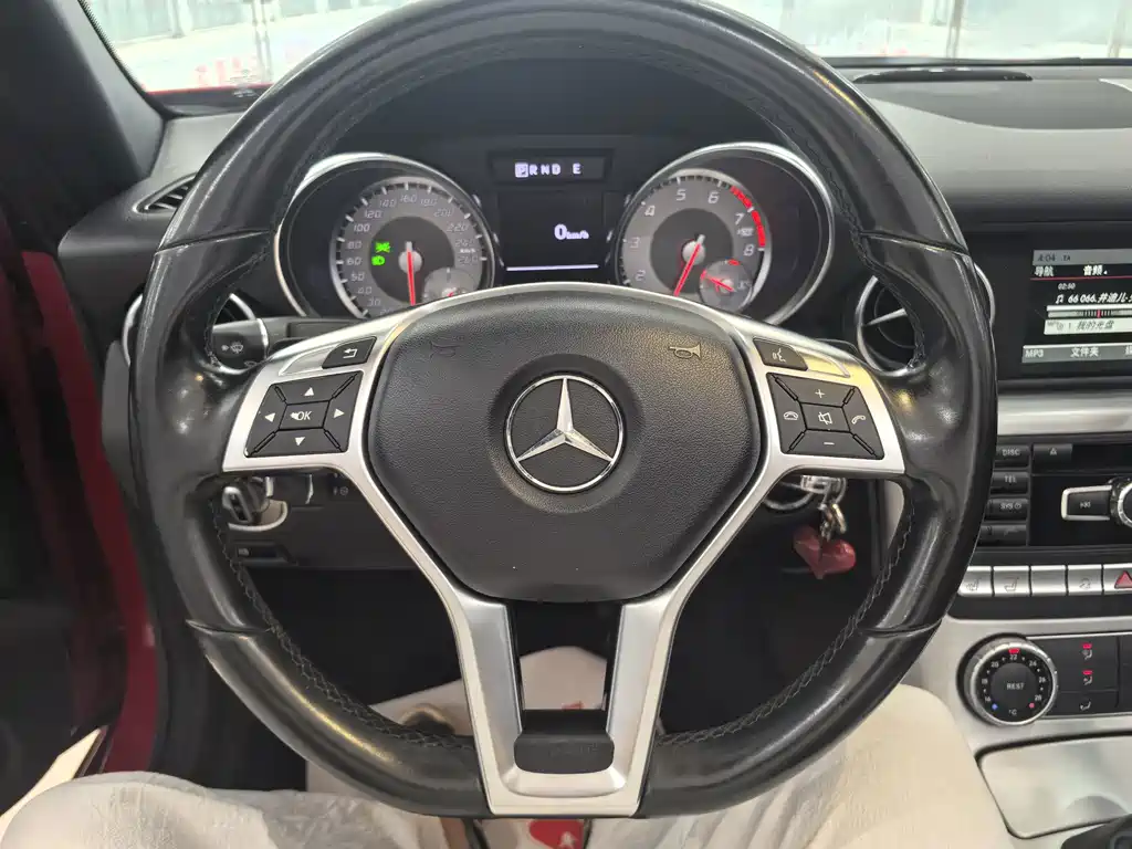 Mercedes-Benz SLK Class 2011 model SLK 200 Sportline
