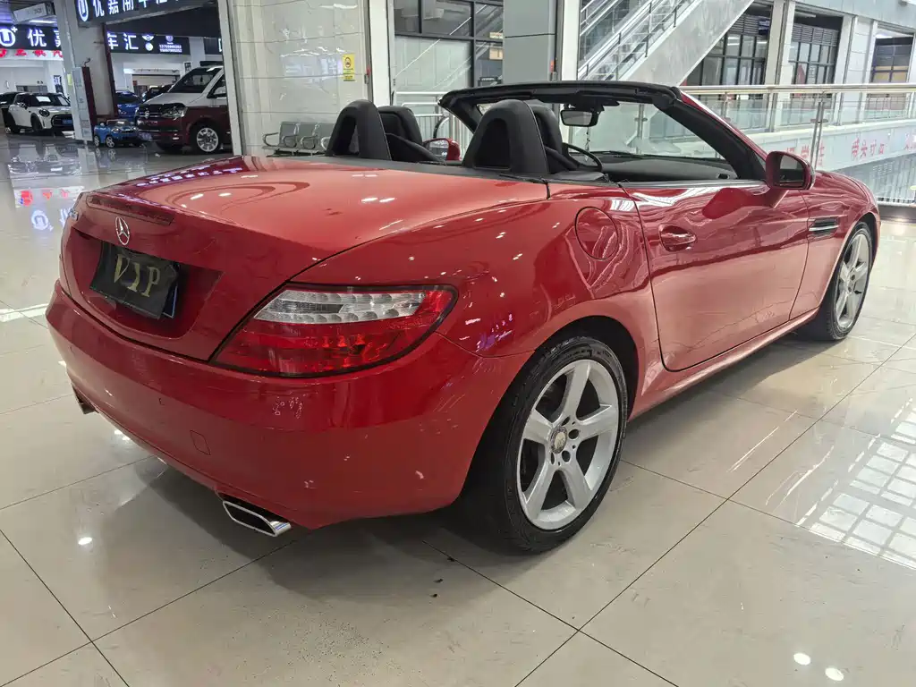 Mercedes-Benz SLK Class 2011 model SLK 200 Sportline